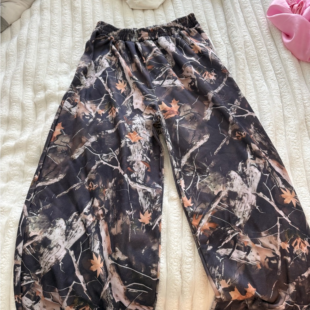 Wide Leg Camouflage Print Pants